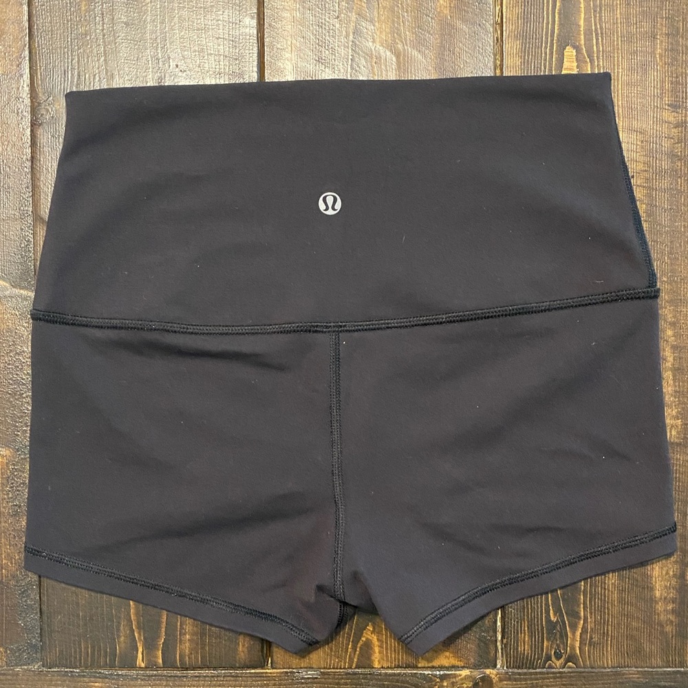 Lululemon align short 2.5”
